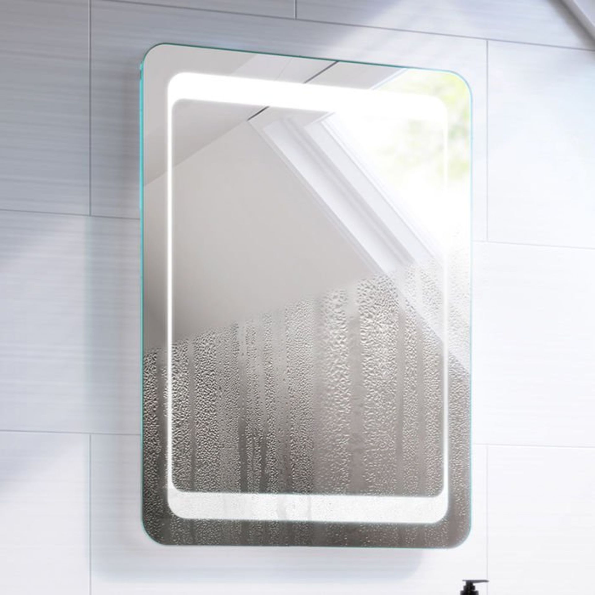 (M157) 700x500mm Quasar Illuminated LED Mirror. RRP £349.99. Energy efficient LED lighting with IP44 - Image 4 of 8