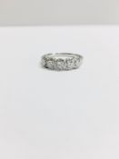 18CT White gold Diamond 5 stone Halo style ring, H colour SI clarity 52 Diamonds 0.51CT 2.70 g,