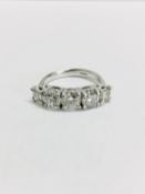 2.10ct diamond 5 stone ring,3 x.50ct colour i1 clarity,2x .30ct h colour i1 clarity,4.5gms 18ct