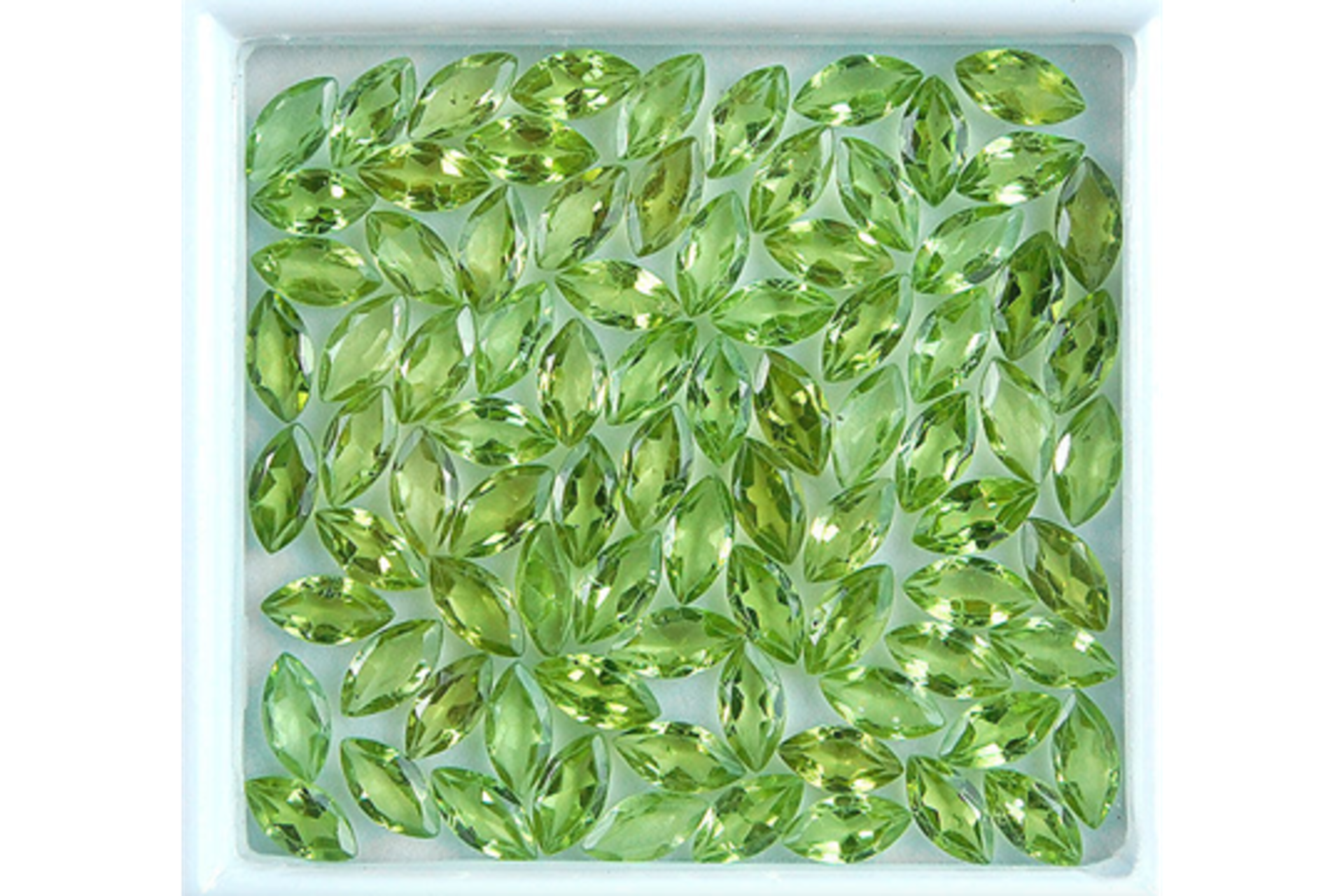 A Stunning Beautiful collection IGLI Certified 59.20 Cts - 85 pieces Natural (Untreated) Peridot.