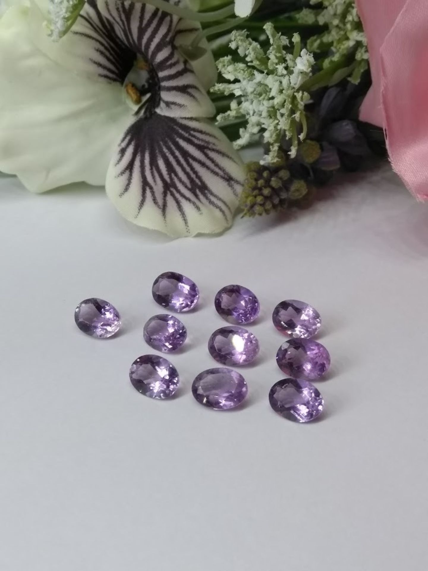 10 Beautiful 11.60 Cts Oval Cut Natural Brazilian Amethyst - Stunning Sparkling purple Colour.