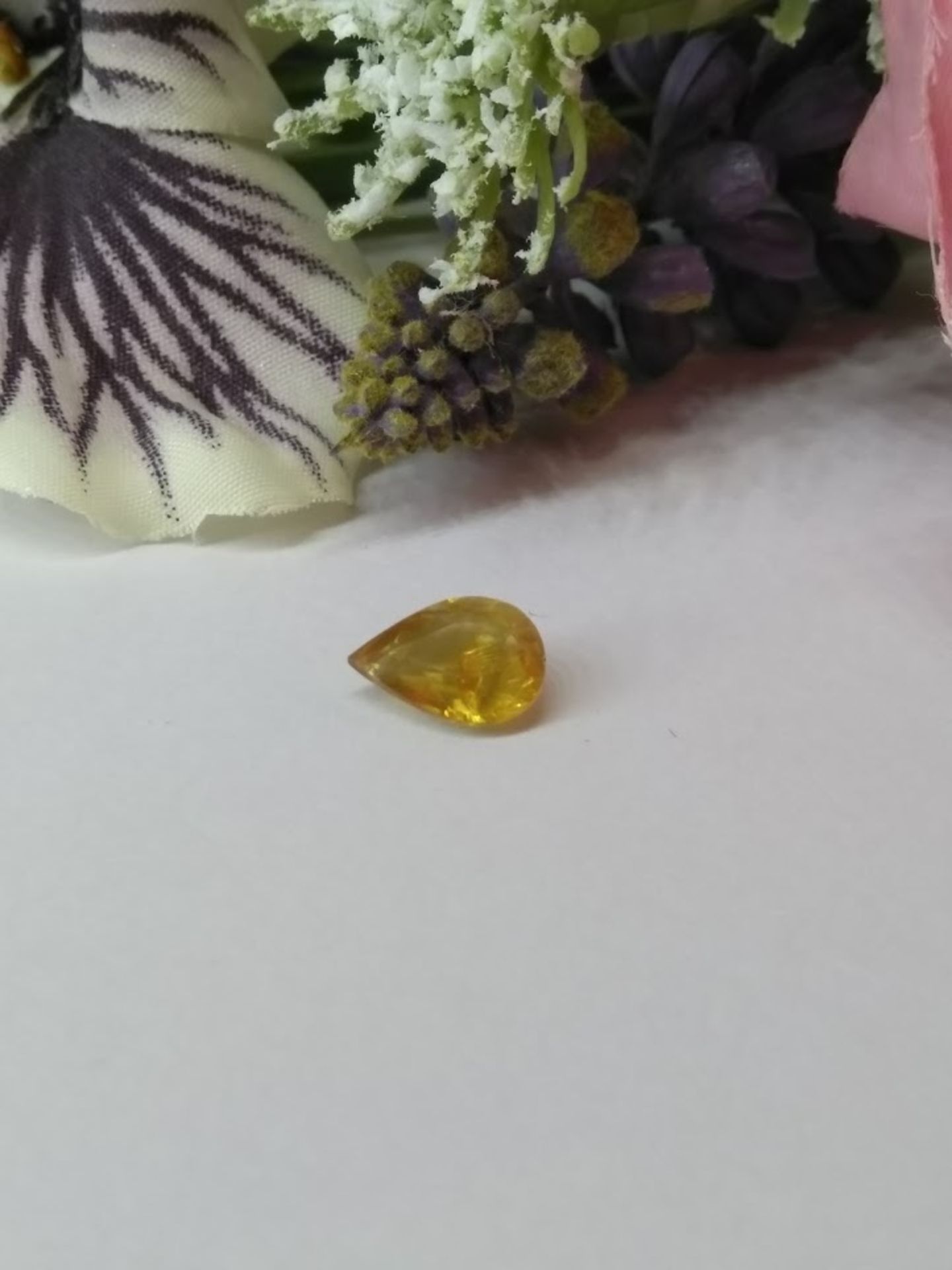 A Beautiful 1.63 Cts Natural Golden Yellow Sapphire - Natural Unheated Untreated - Transparent.