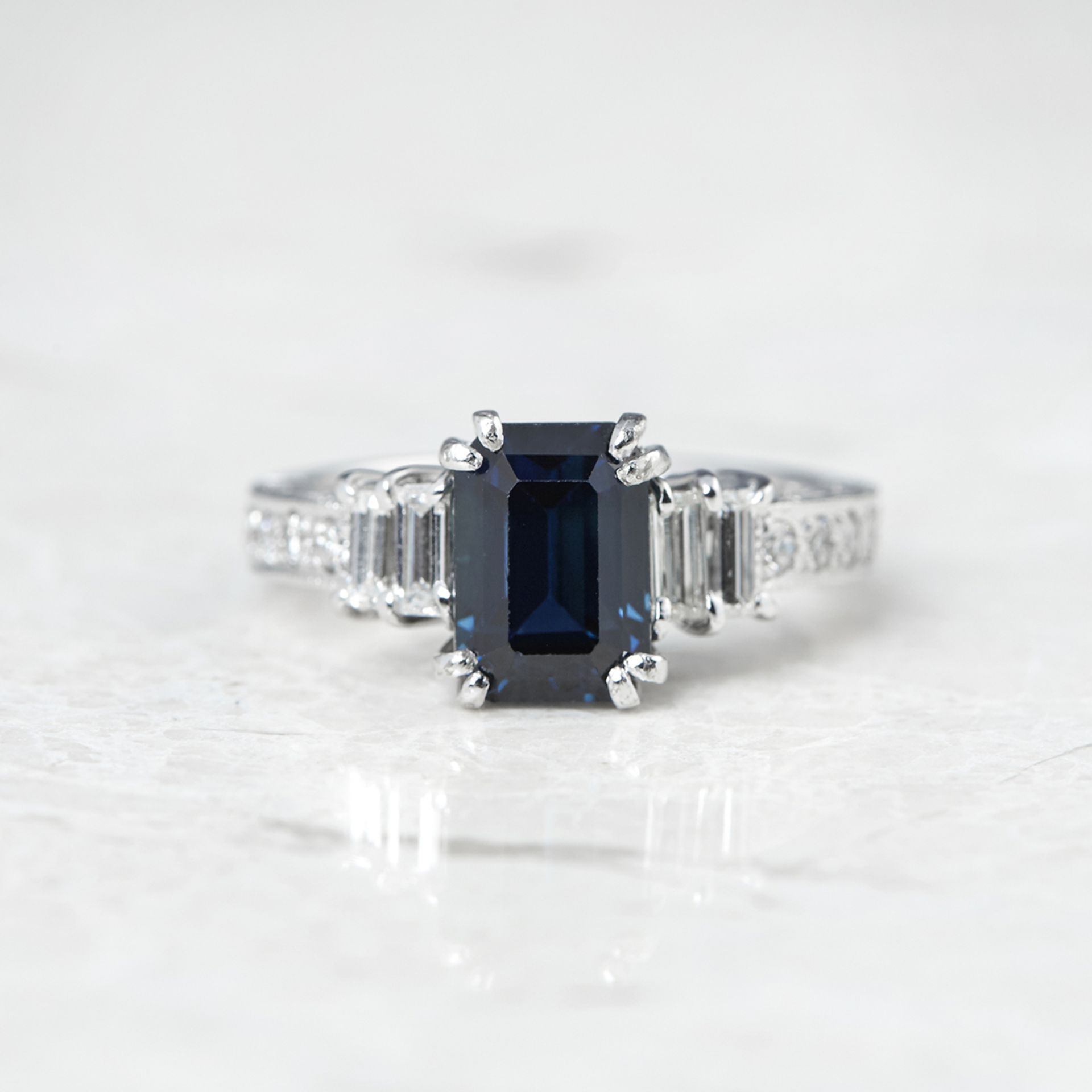 Unbranded 18k White Gold 3.03ct Step Cut Sapphire & 0.88ct Diamond Ring - Image 2 of 6