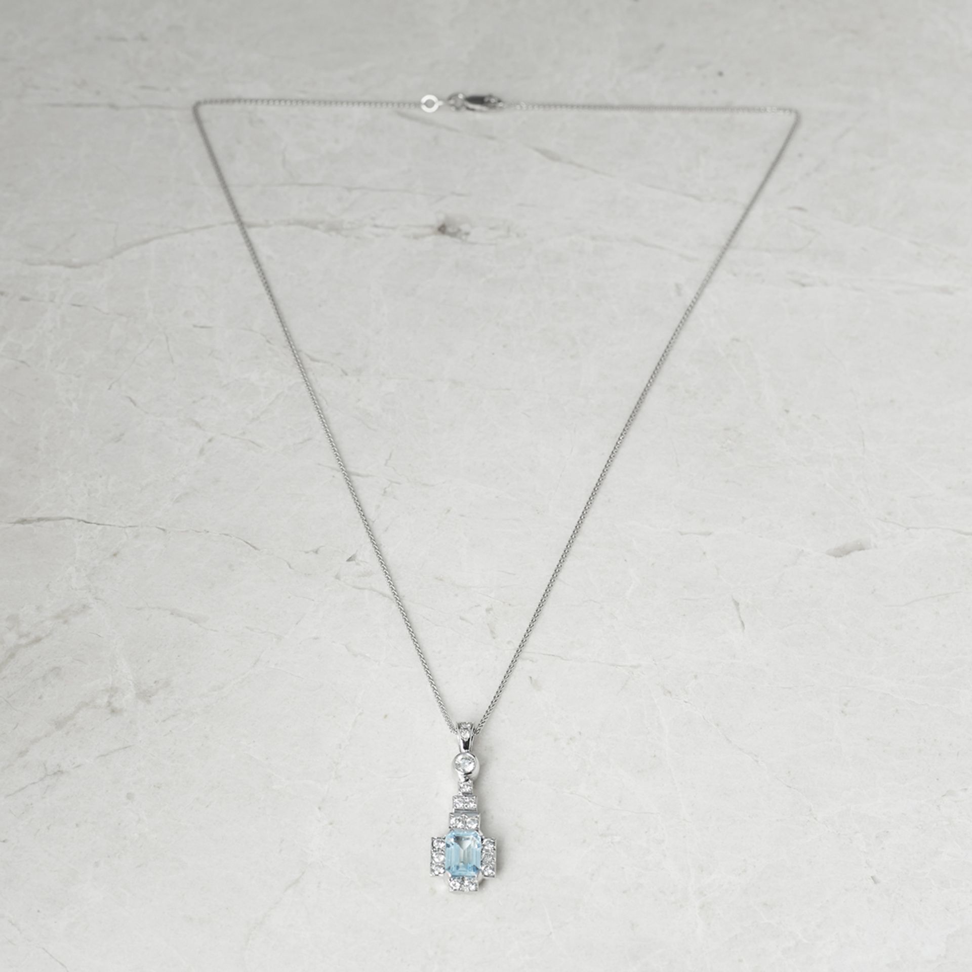 Unbranded 18k White Gold Blue Topaz & Diamond Necklace - Image 6 of 6