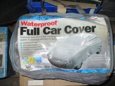 Medium size waterproof full size car cover set in carry bag unopened unused rrp £39.99 .