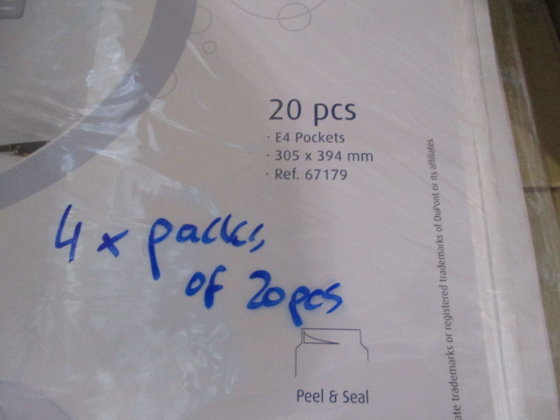 4 packs of 20pcs Brand new factory sealed Tyvek E4 peel and seal large size - Image 2 of 2