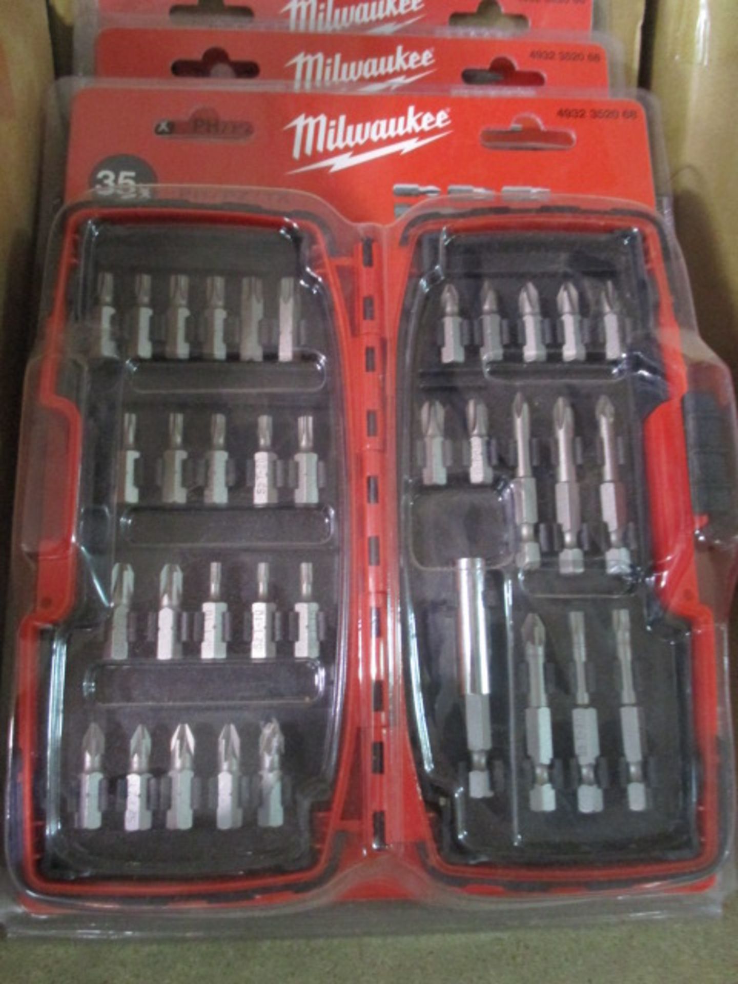 1. set - Factory Sealed 35pc Milwaukee drill bit set rrp £34.99 .