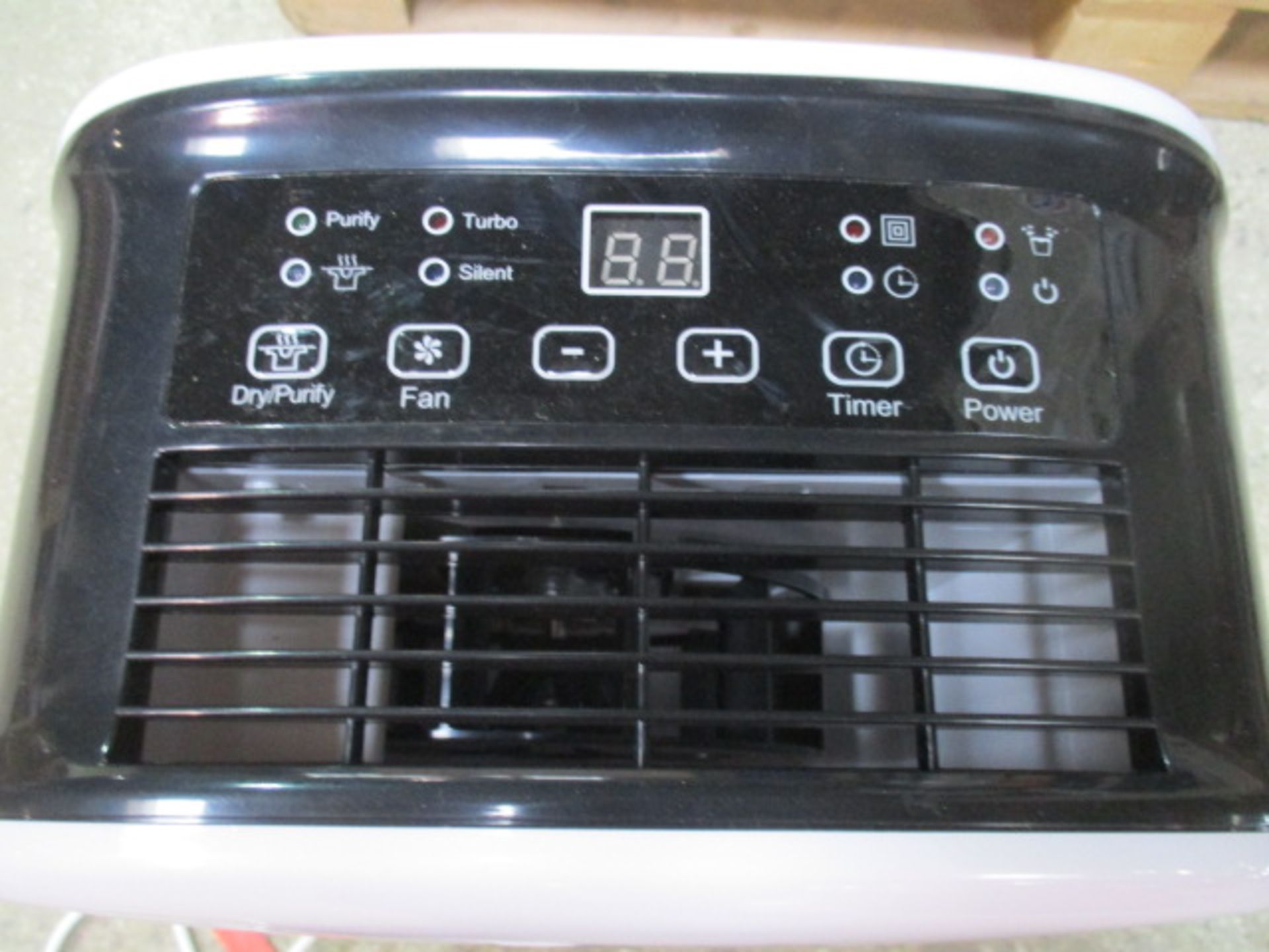Black and Decker Dehumidifier powers on - untested further customer return - Image 2 of 2