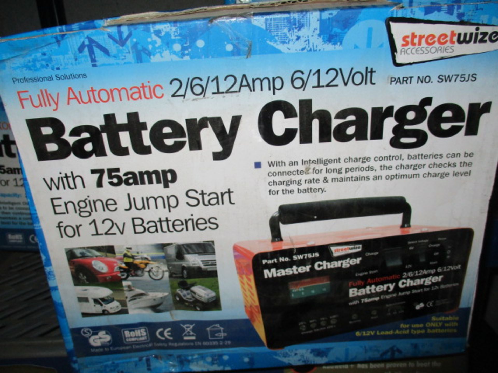 Boxed Large size Battery Charger with 75 Amp engine jump start untested rrp £89.99 .