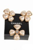Vintage Chanel 1990s Gripoix Glass Pearls Earrings & Brooch Set