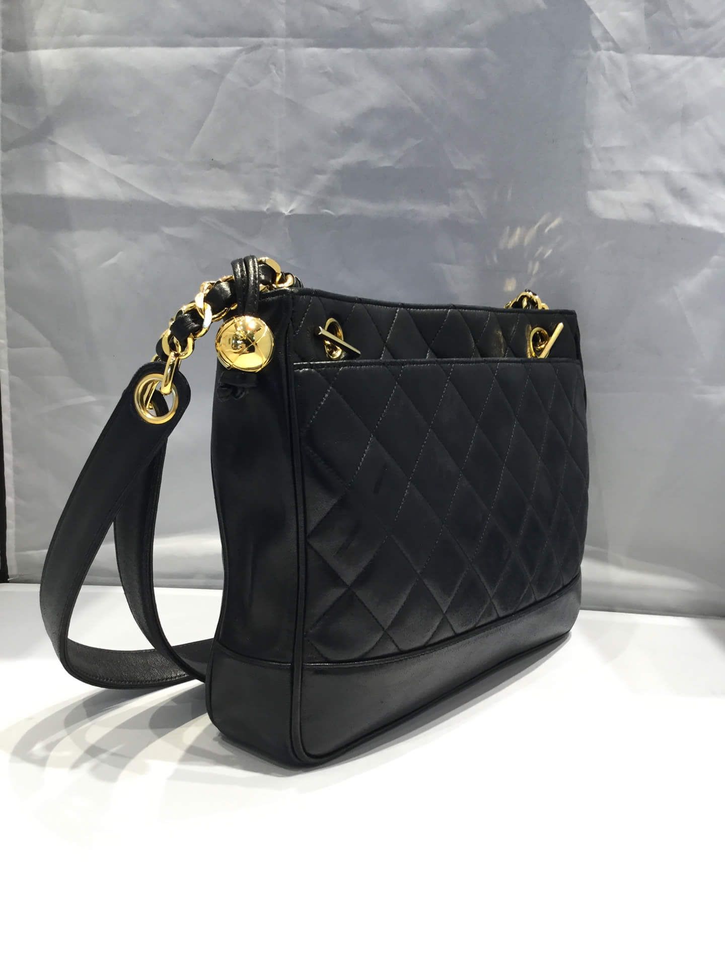 Chanel Double Strap Lambs Leather Black Vintage Shoulder Bag - Image 5 of 5