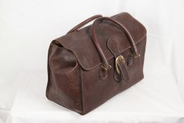 Gucci Vintage Brown Leather Travel Bag Weekender