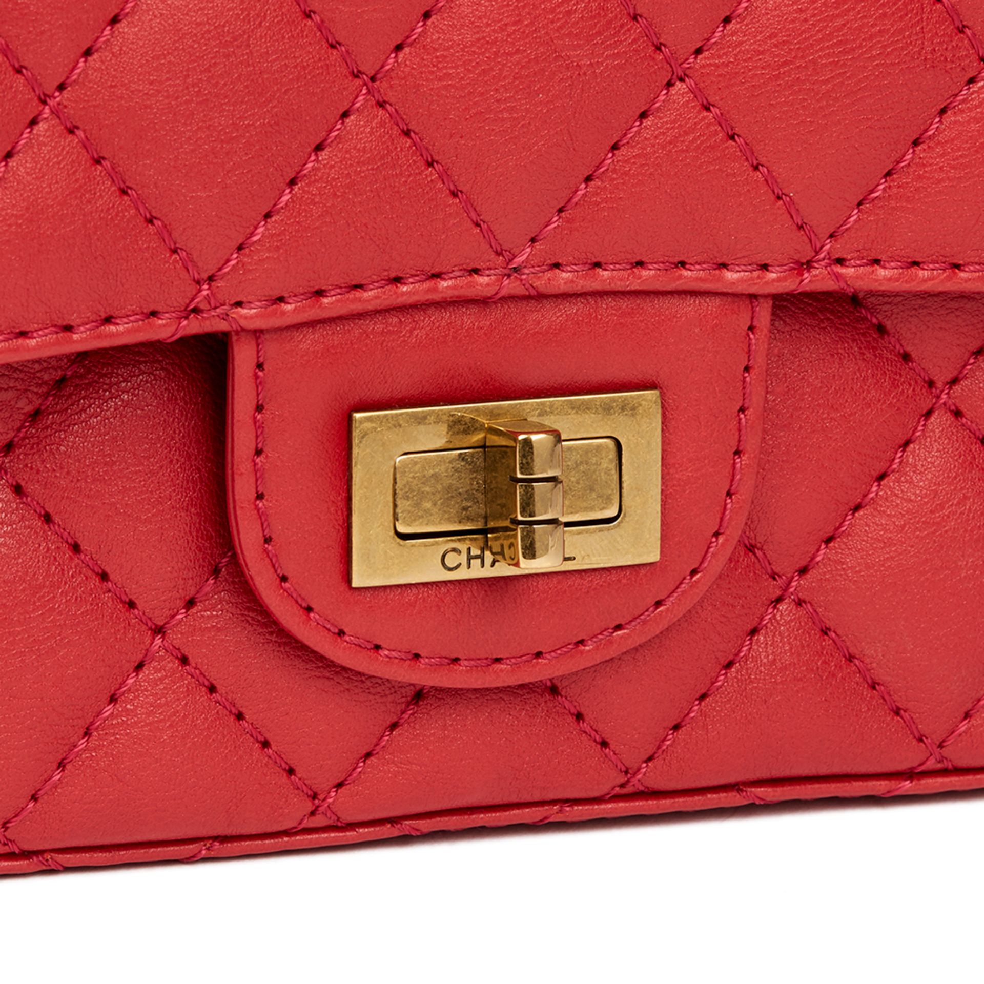 Chanel Red Quilted Calfskin Leather 2.55 Reissue 224 Double Flap Bag - Bild 6 aus 10