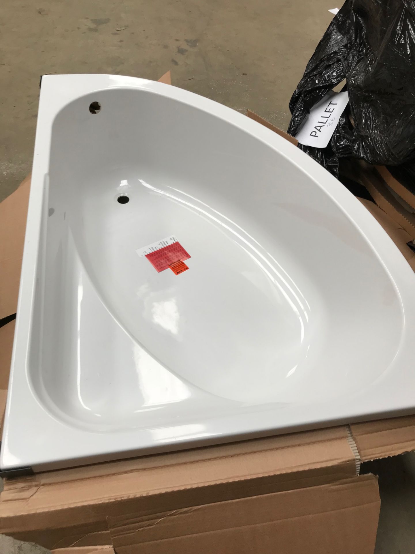 1 x APOLLO OFFSET BATH RIGHT 150X105X40. - Image 9 of 11