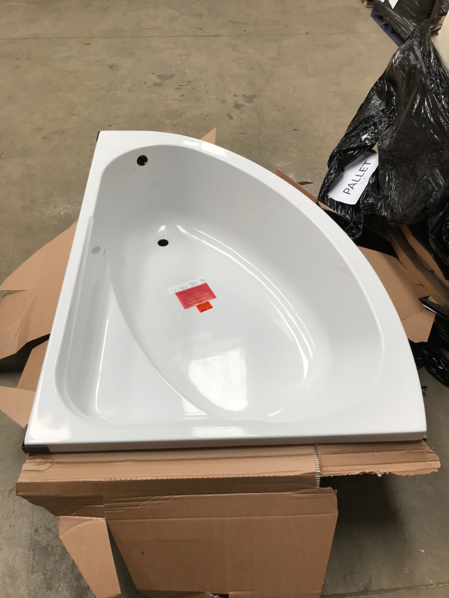 1 x APOLLO OFFSET BATH RIGHT 150X105X40.