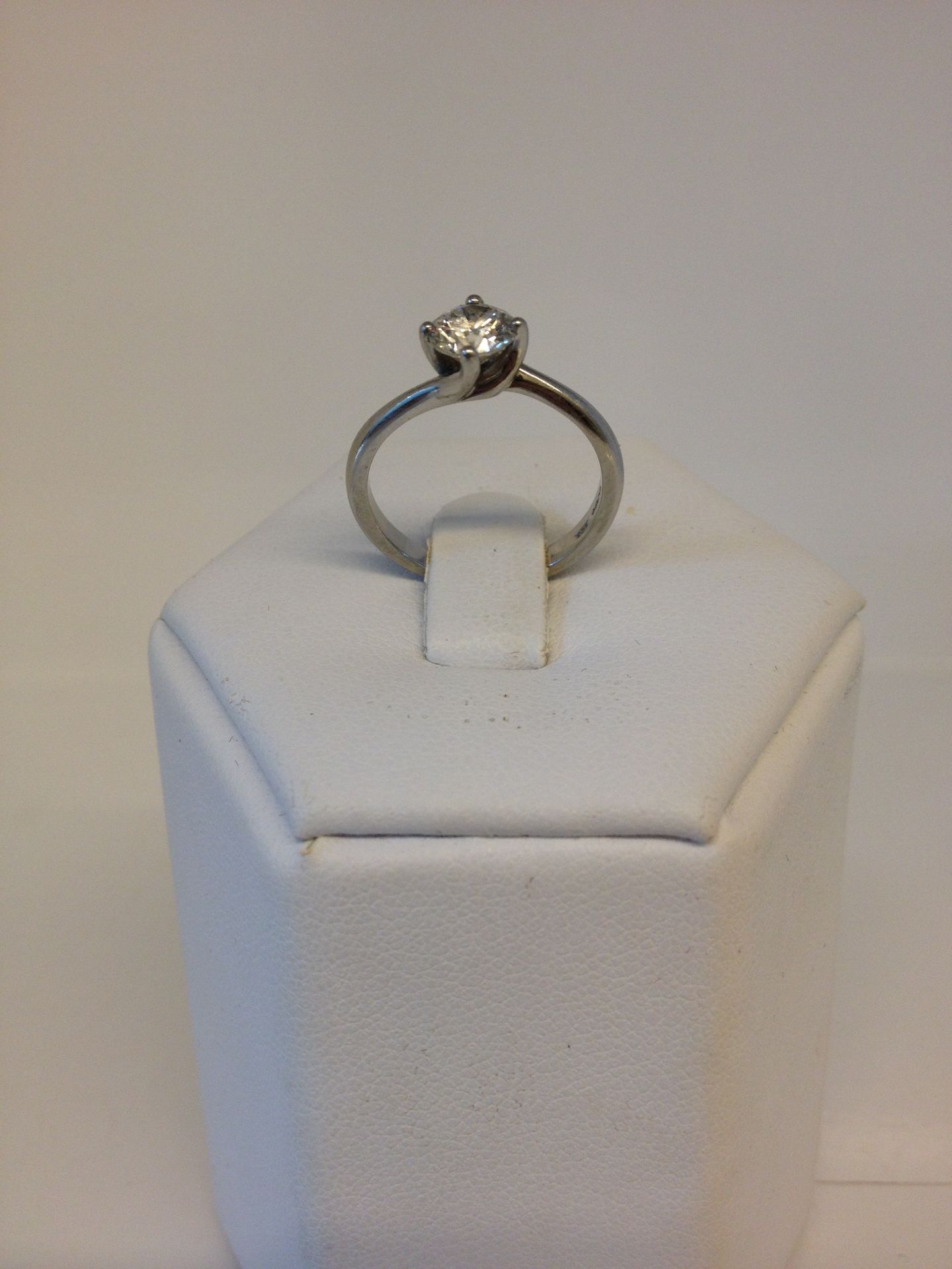 Platinum set Diamond single stone ring. Approx. 0.60pts