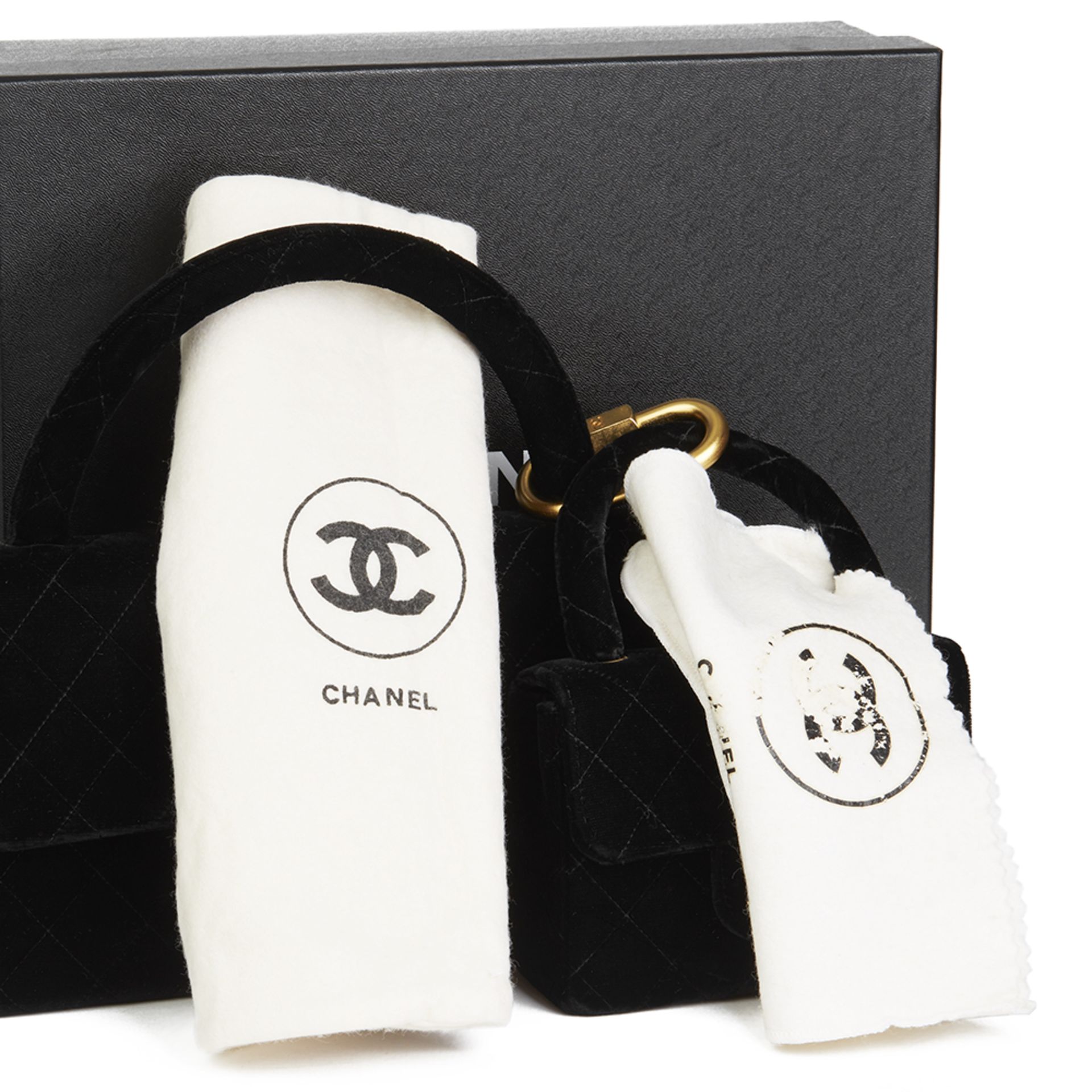 Chanel Black Quilted Velvet Vintage Medium Kelly Flap Bag Mini Charm Set - Image 11 of 12