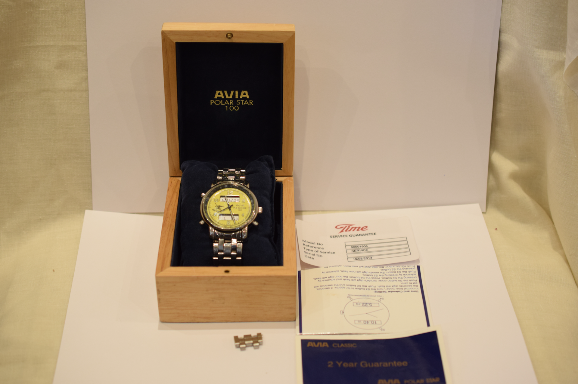 Avia Polar Star RAF Falcons Watch - Image 4 of 5