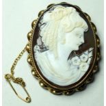Vintage 9ct Gold Cameo Brooch (signed)