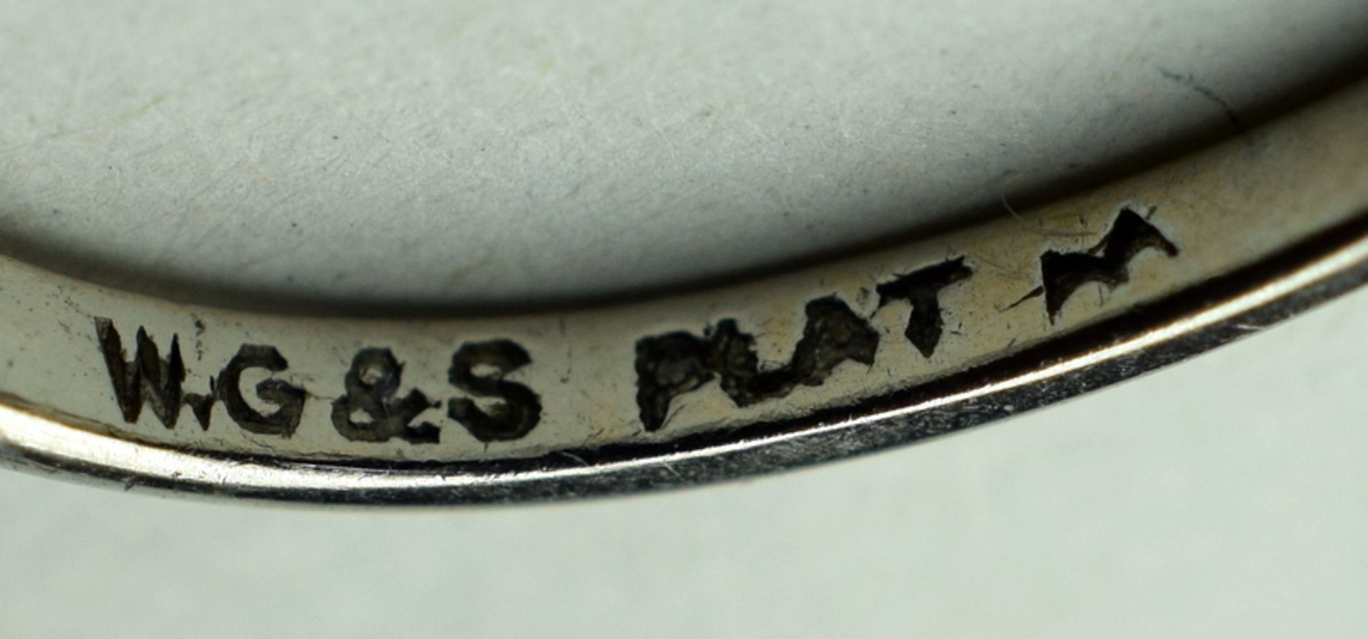 Vintage Lady's 1ct 5 Diamond Platinum Ring. - Image 6 of 6