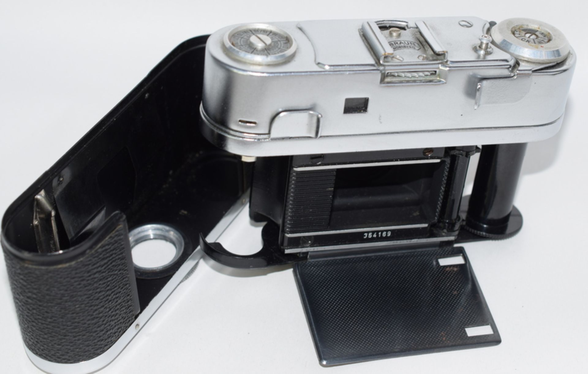 Braun Super Paxette 35mm Film Camera With Pointikar 1:2,8 / 45mm Lens - Bild 5 aus 5