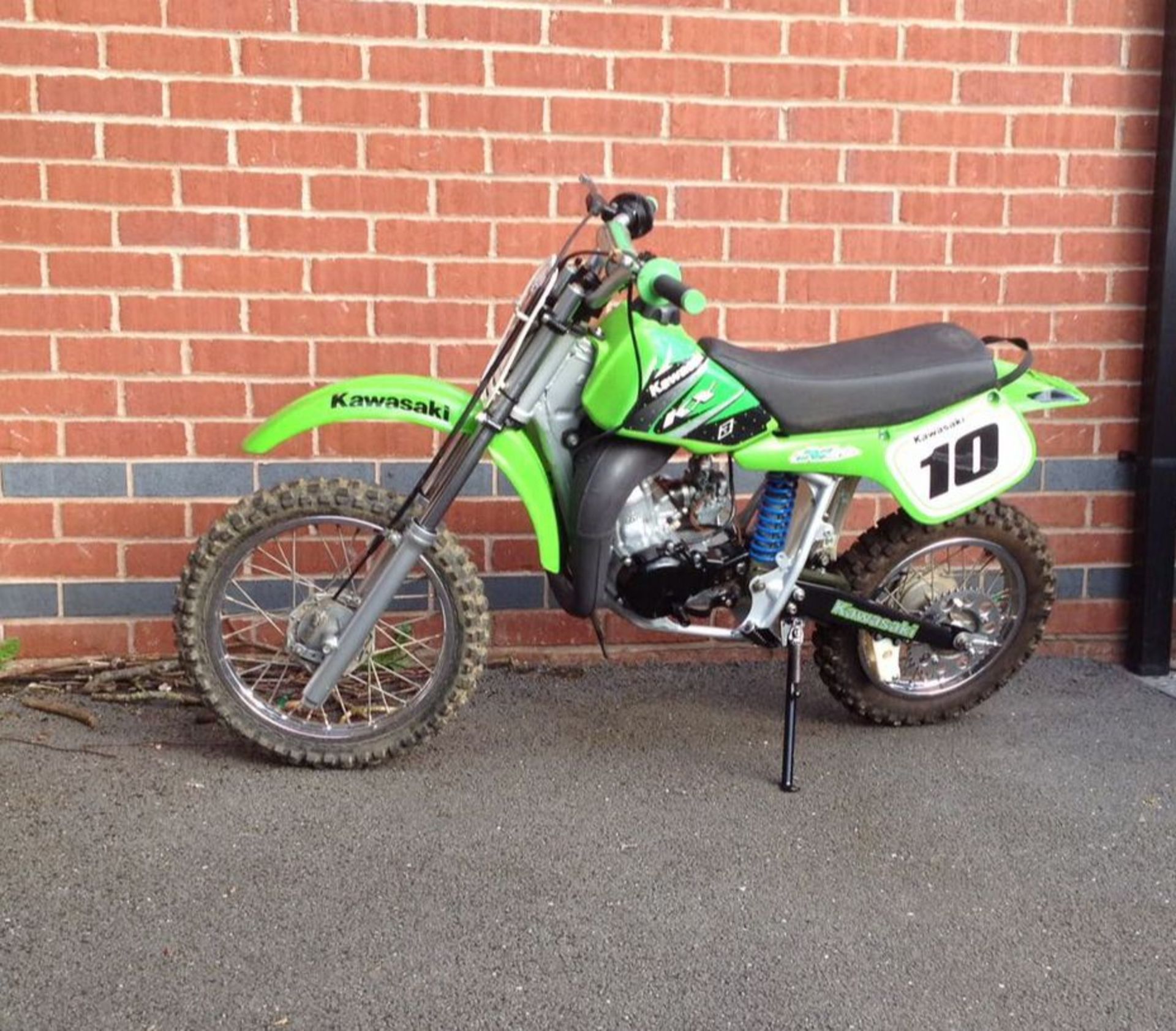 Off Road Motorbike Kawasaki KX 60 School Boy Scramble Bike Age 7 to 10 15 BHP