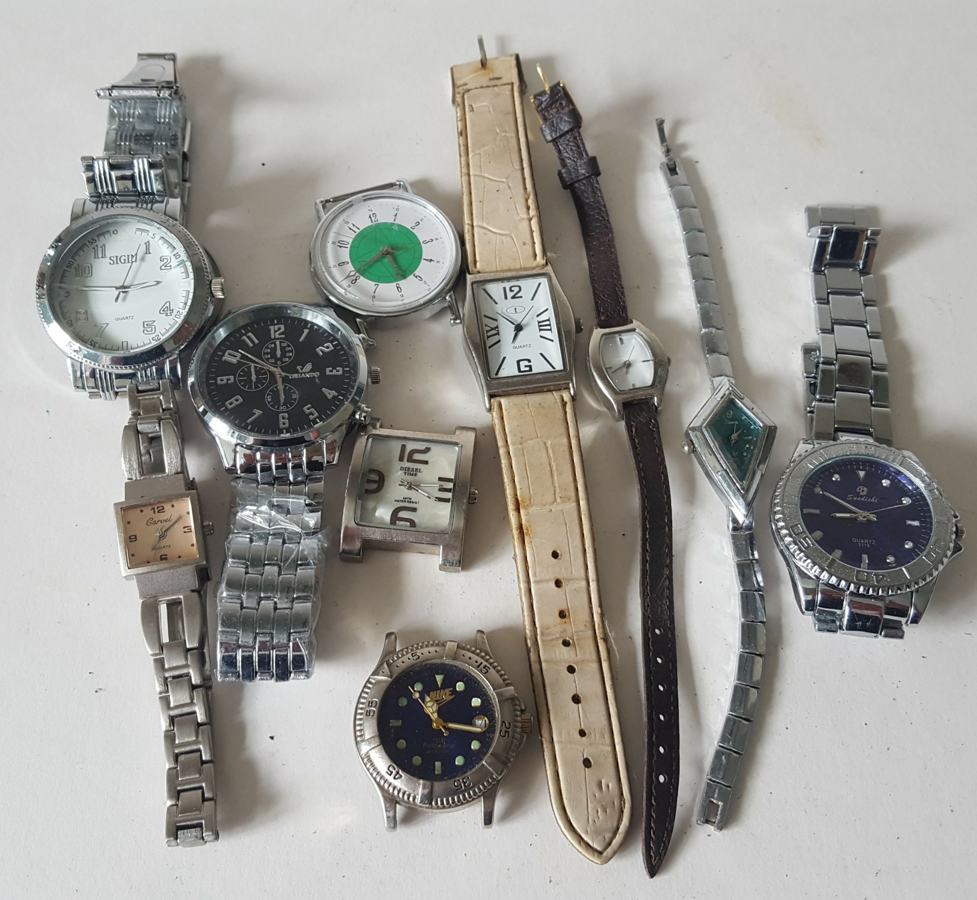 Vintage Retro Parcel of 10 Assorted Wrist Watches NO RESERVE