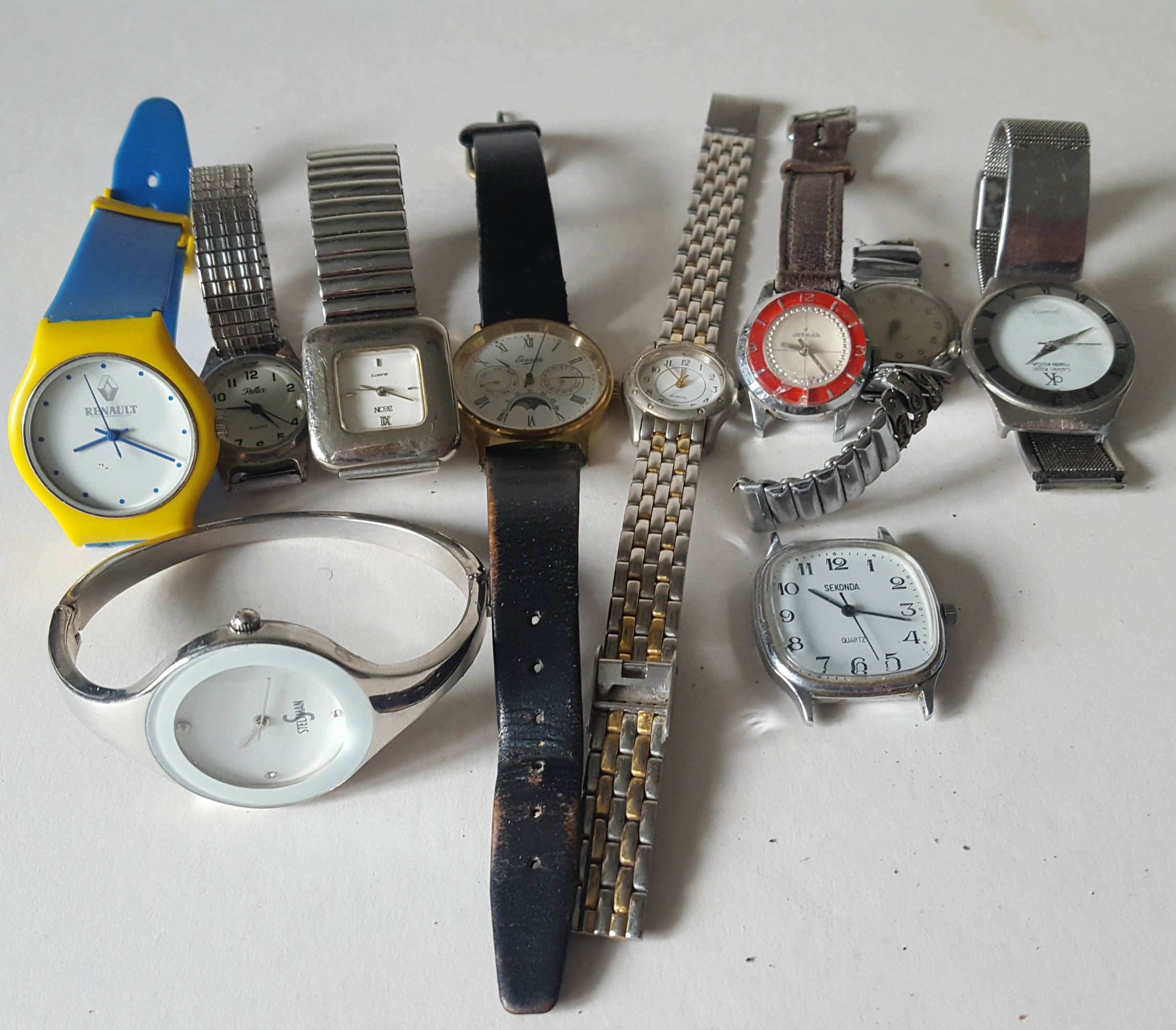 Vintage Retro Parcel of 10 Assorted Wrist Watches NO RESERVE