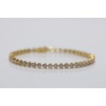 18ct Yellow Gold Ladies Diamond Bracelet