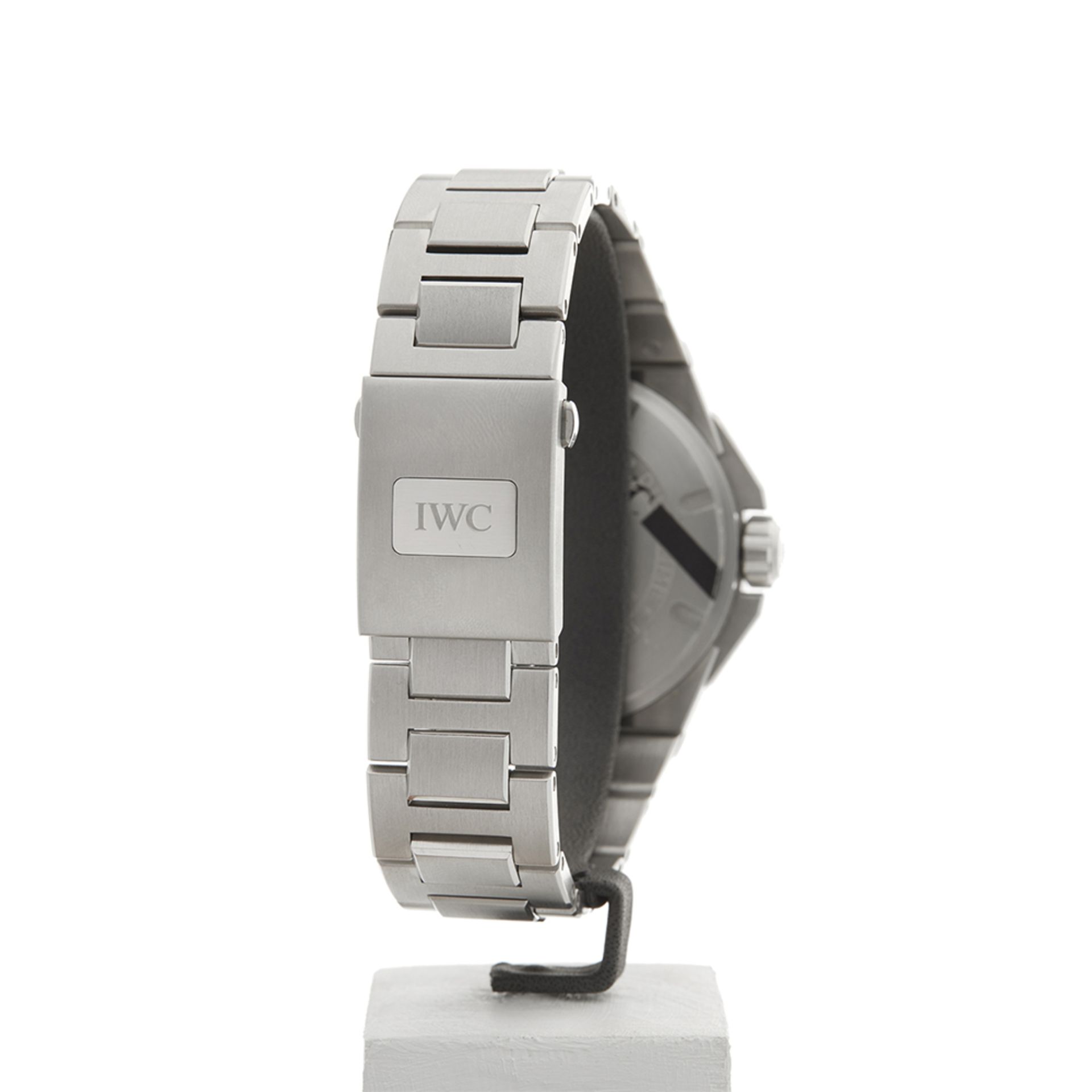 IWC Ingenieur 43mm Stainless Steel - IW324404 - Image 7 of 9