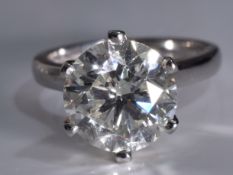 This Diamond solitaire engagement ring, containing a single natural diamond of 4.33 carats