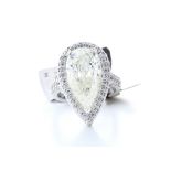 18ct White Gold Single Stone Pear Cut Diamond Ring 7.00