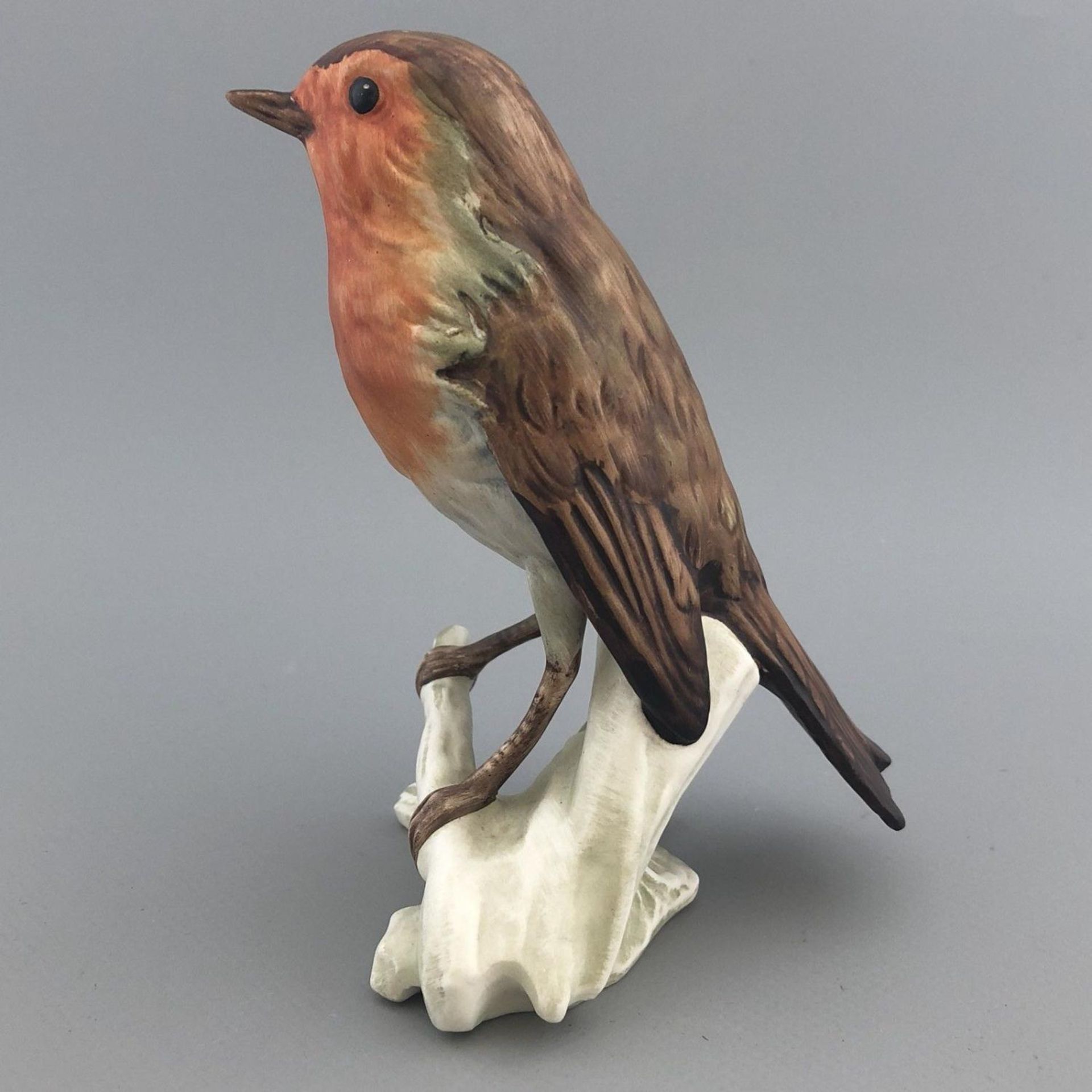 Vintage 1970s porcelain figurine of a Robin by Goebel - Image 3 of 4