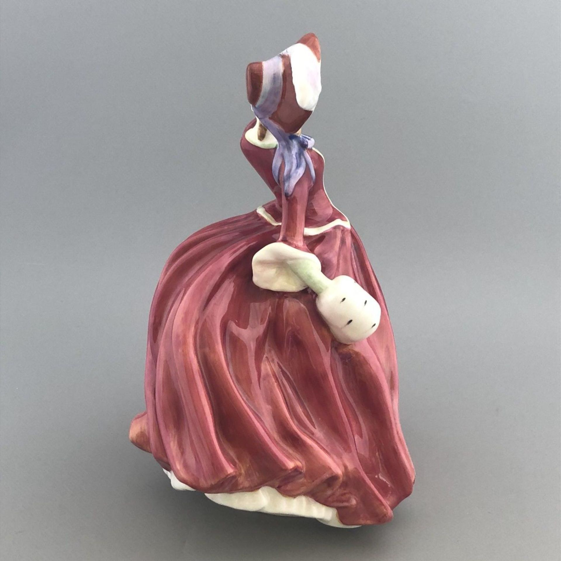 English Porcelain Figurine "Autumn Breezes" - Royal Doulton HN 1934 - Vintage - Image 3 of 5