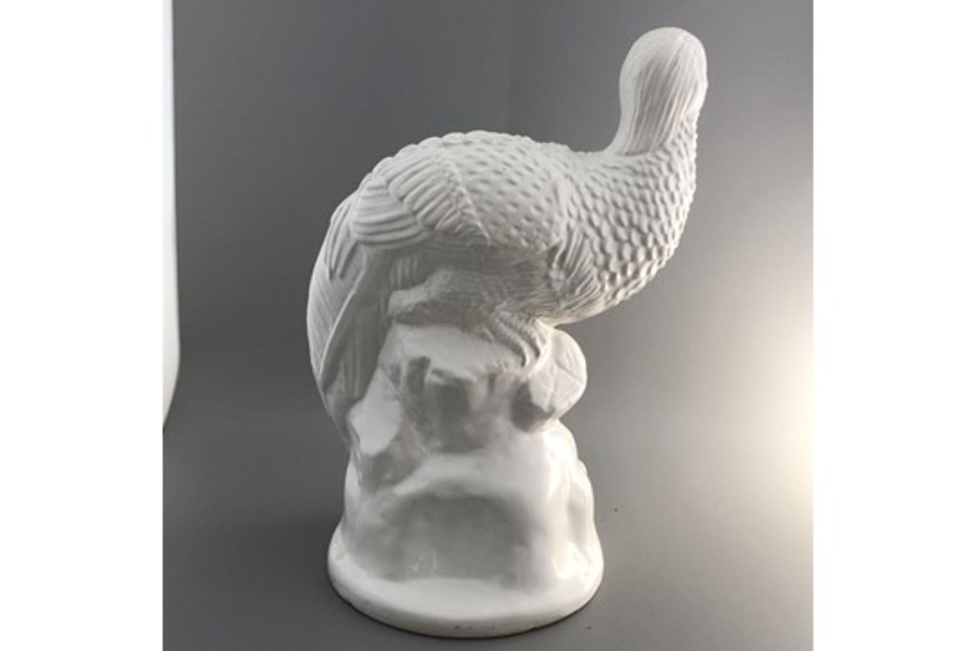 Large Vintage signed Tingewick Pottery Pheasant Bird Statue - White Glazed - Image 3 of 7