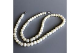 Antique Mother of Pearl Bead Necklace - small round 5mm beads - screw clasp