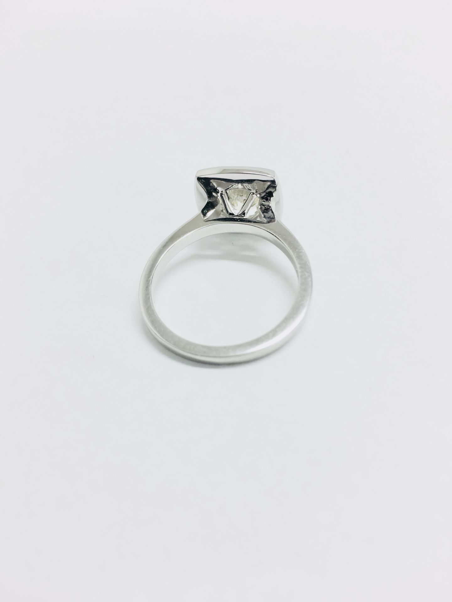 18ct white gold Handmade Halo style ring,0.50ct vs grade h colour diamond(clarity enhanced) - Bild 4 aus 5