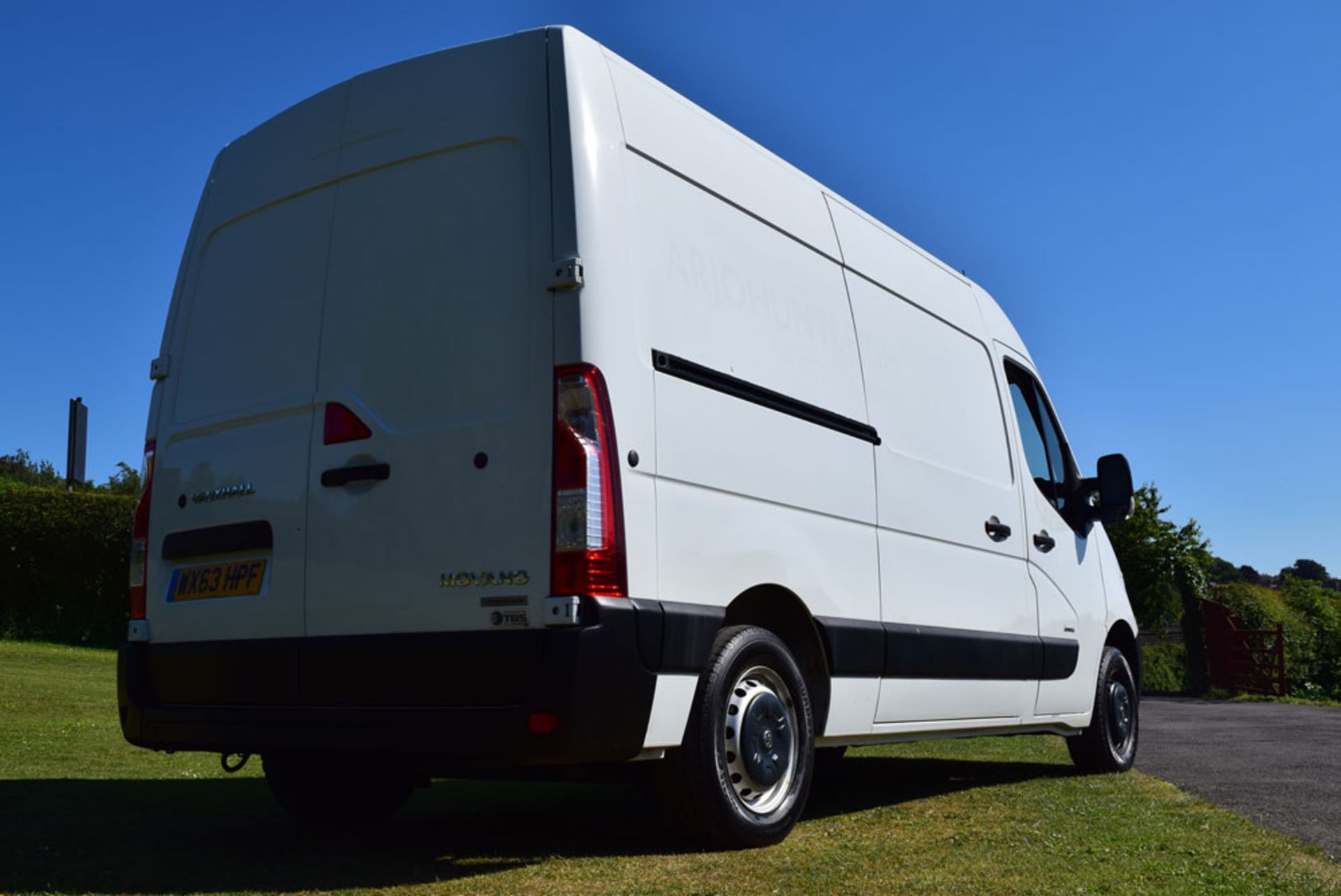 2013 Vauxhall Movano F3500 CDTI L2H2 Panel Van With Ramp, Winch And Washable Lining - Image 6 of 14