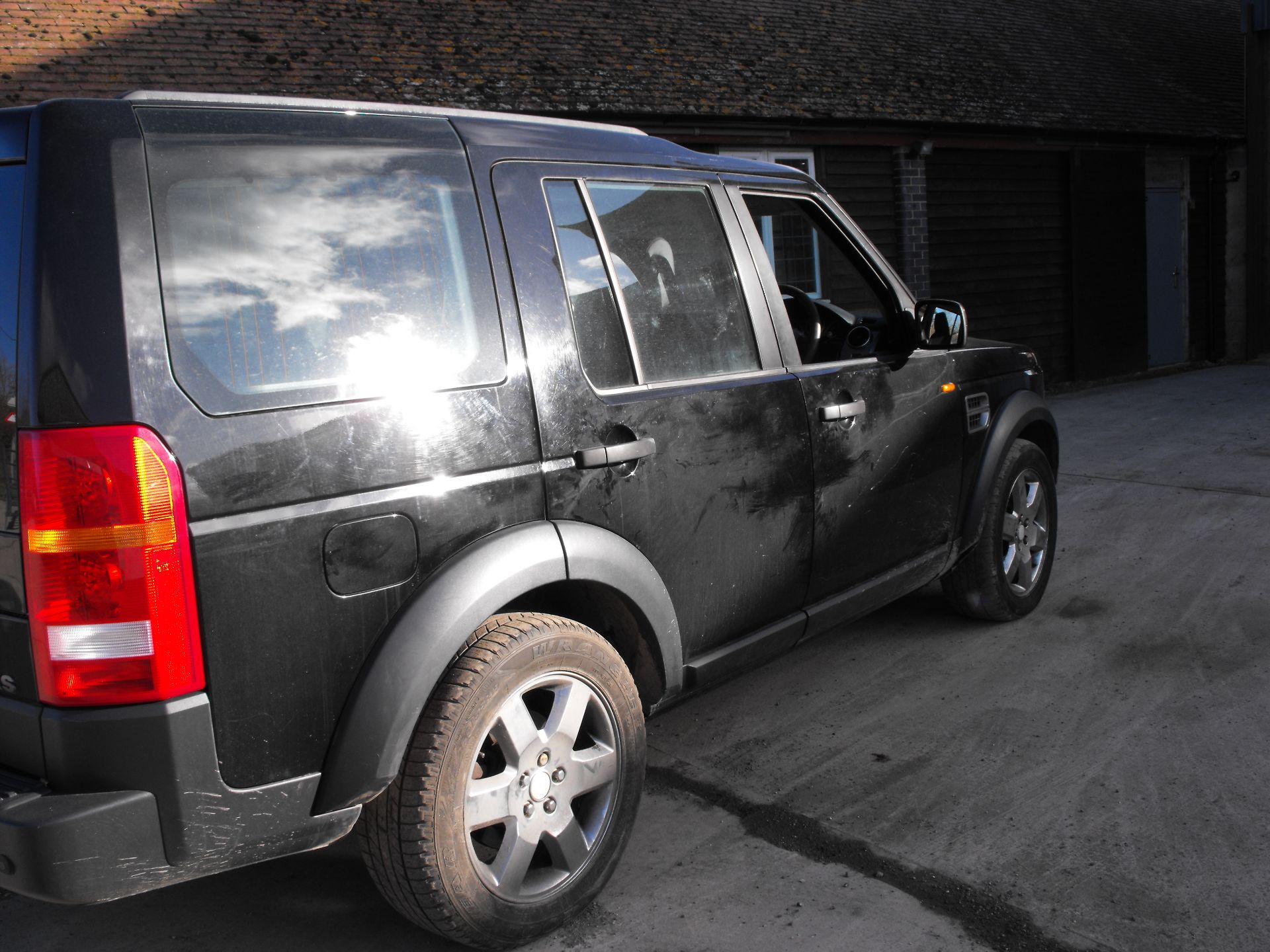 2008, Land Rover Discovery 3 TDV6 - No VAT on hammer. - Image 3 of 10