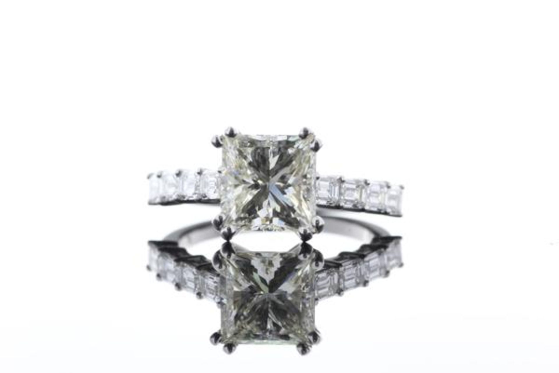 18ct White Gold Single Stone Princess Cut Diamond Ring with emerald shoulders 3.09 - Image 4 of 67