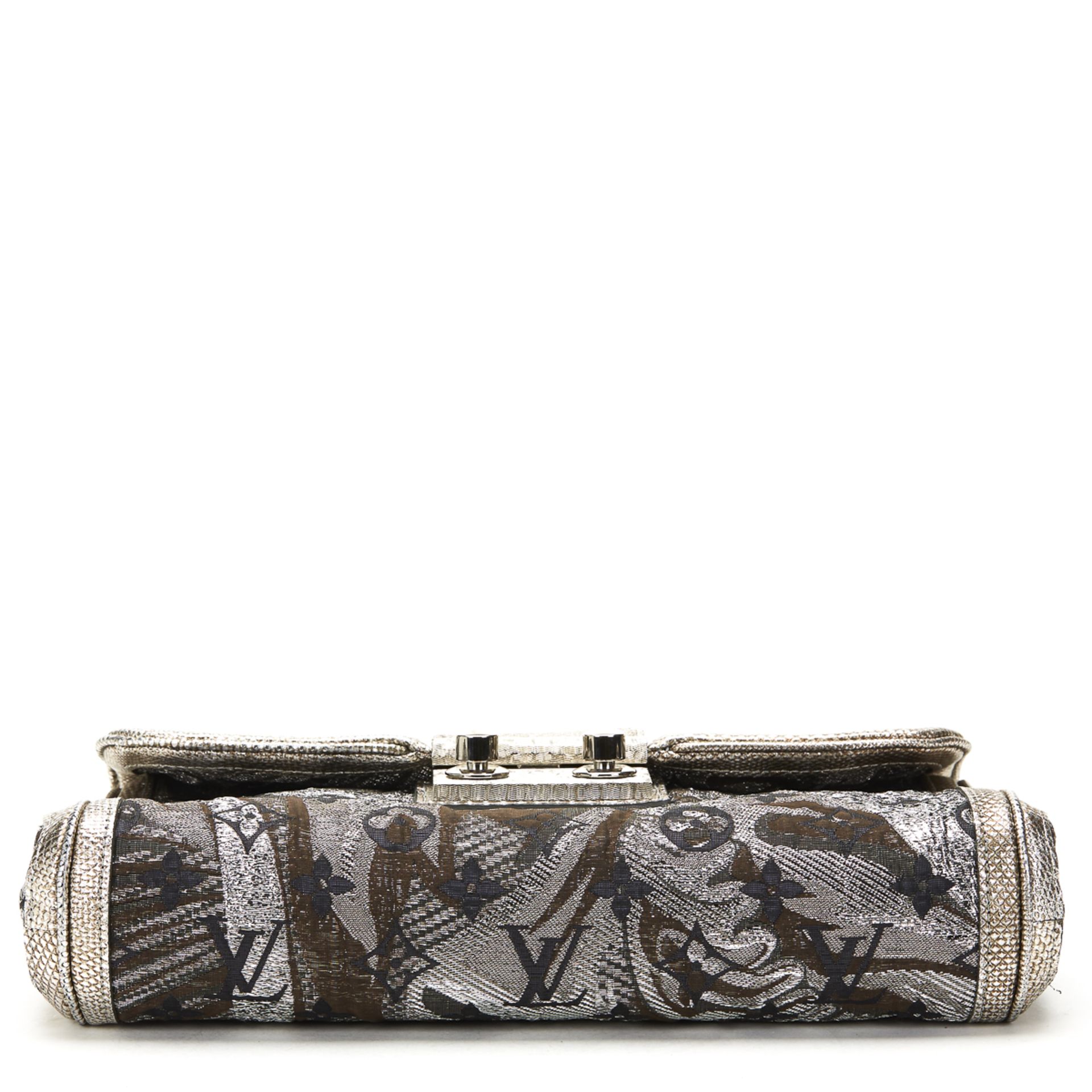 Louis Vuitton Silver Monogram Brocade Thalie Clutch - Image 5 of 9