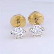 IGI certified 18 K / 750 Solitaire Diamond Earrings