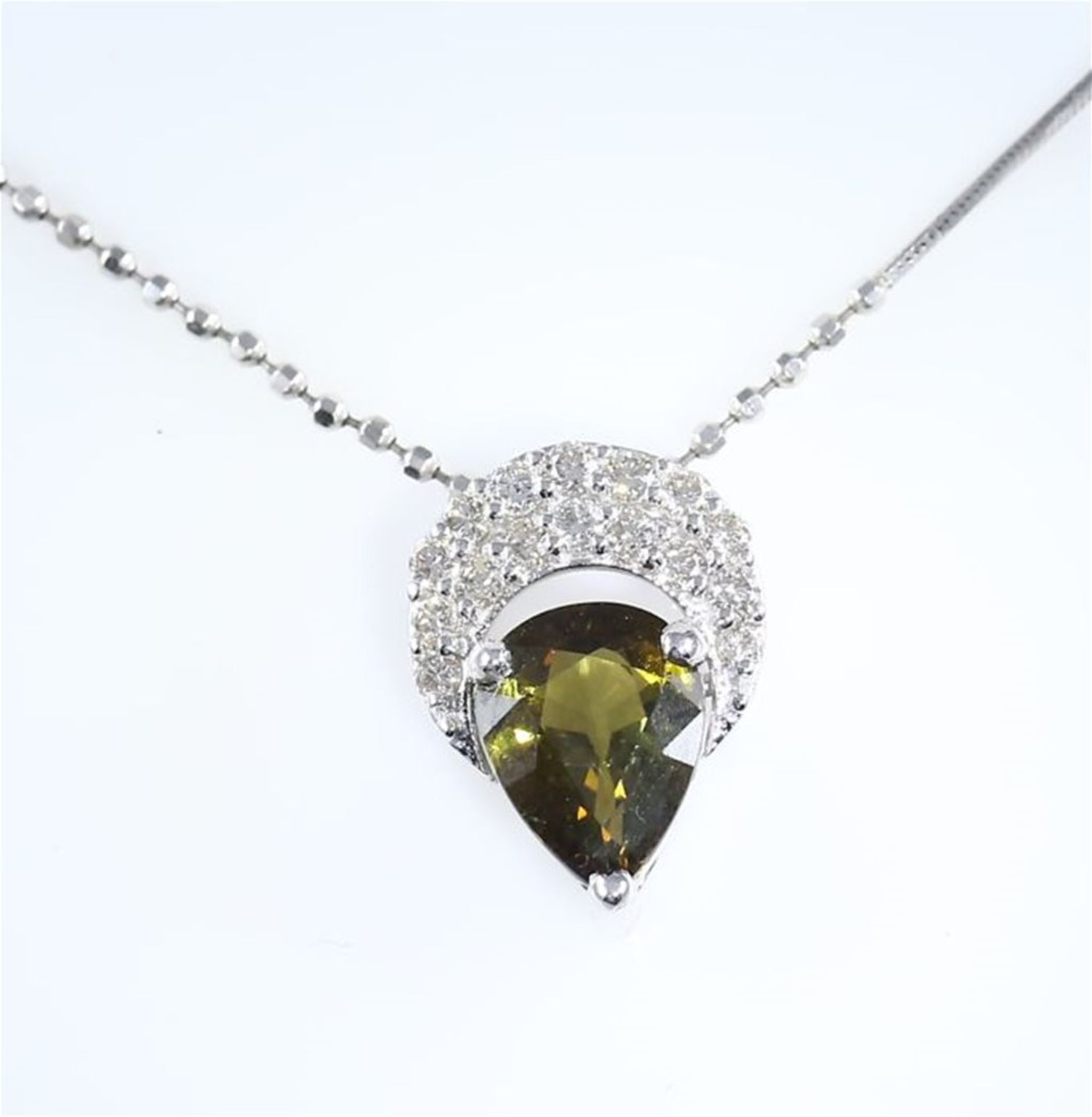 IGI certified 14 K Very Exclusive White Gold Alexandrite and Diamond Pendant Necklace - Image 3 of 10