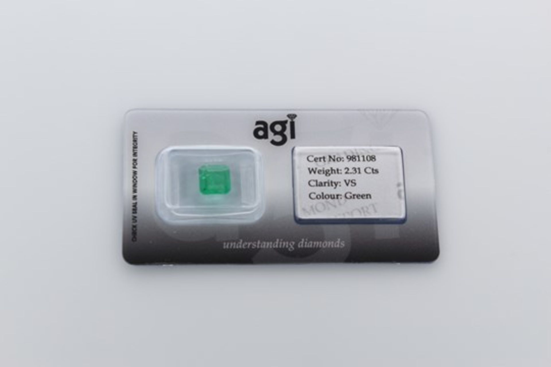 AGI Capsulated Green Emerald, Weight- 2.31 Carat