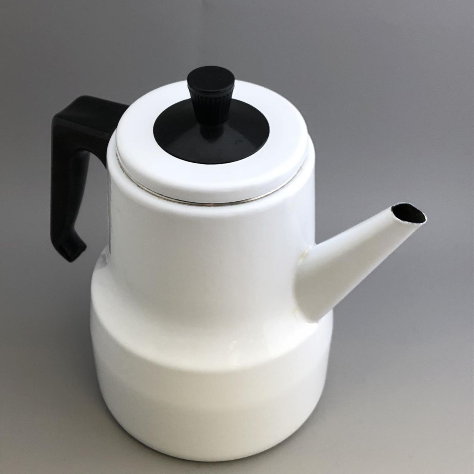 Scandinavian Design Enamel Coffee Pot - Unmarked - Black & White Retro Kitchen - Image 5 of 5