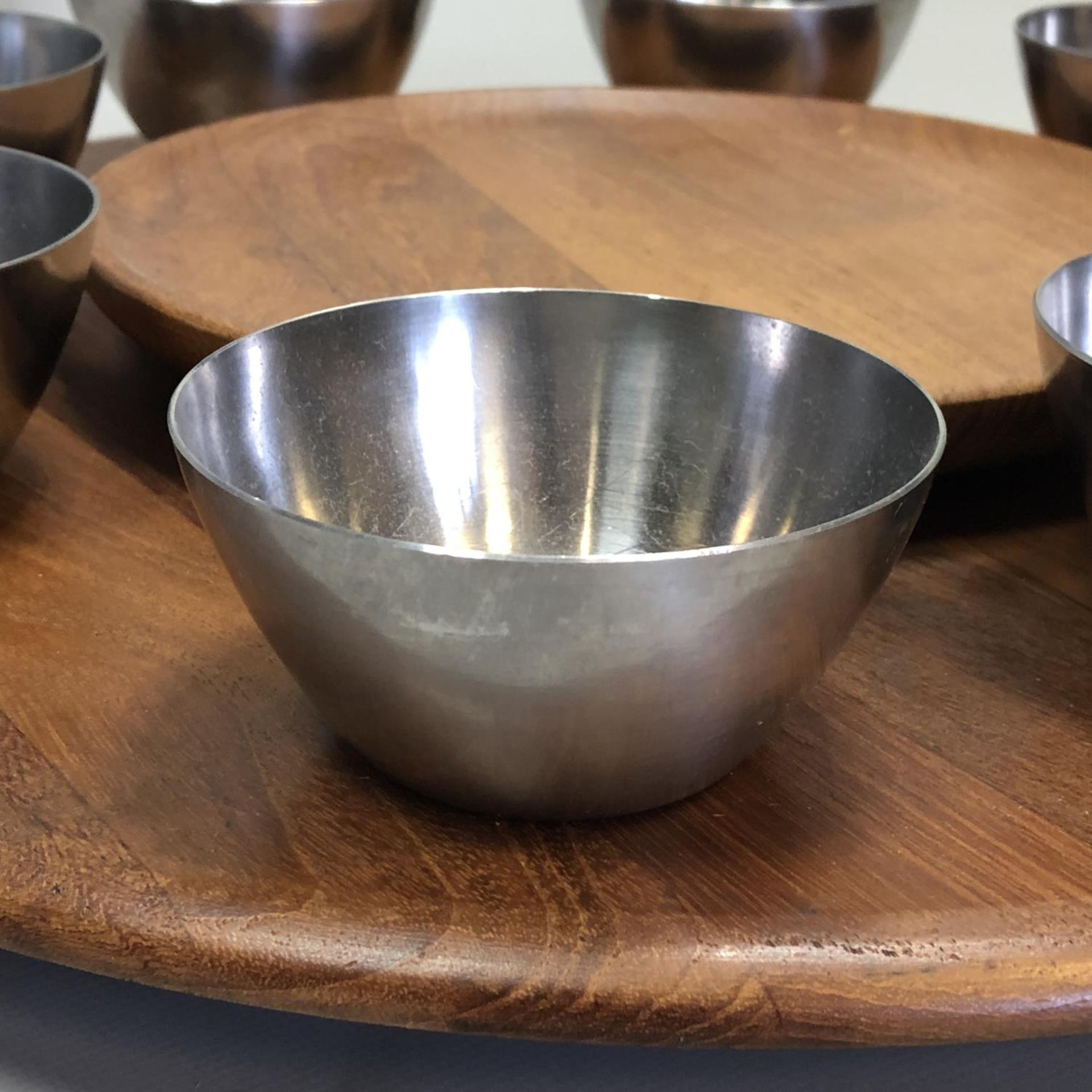 Large Wooden Lazy Susan with stainless steel bowls - Digsmed - Denmark - Image 2 of 4
