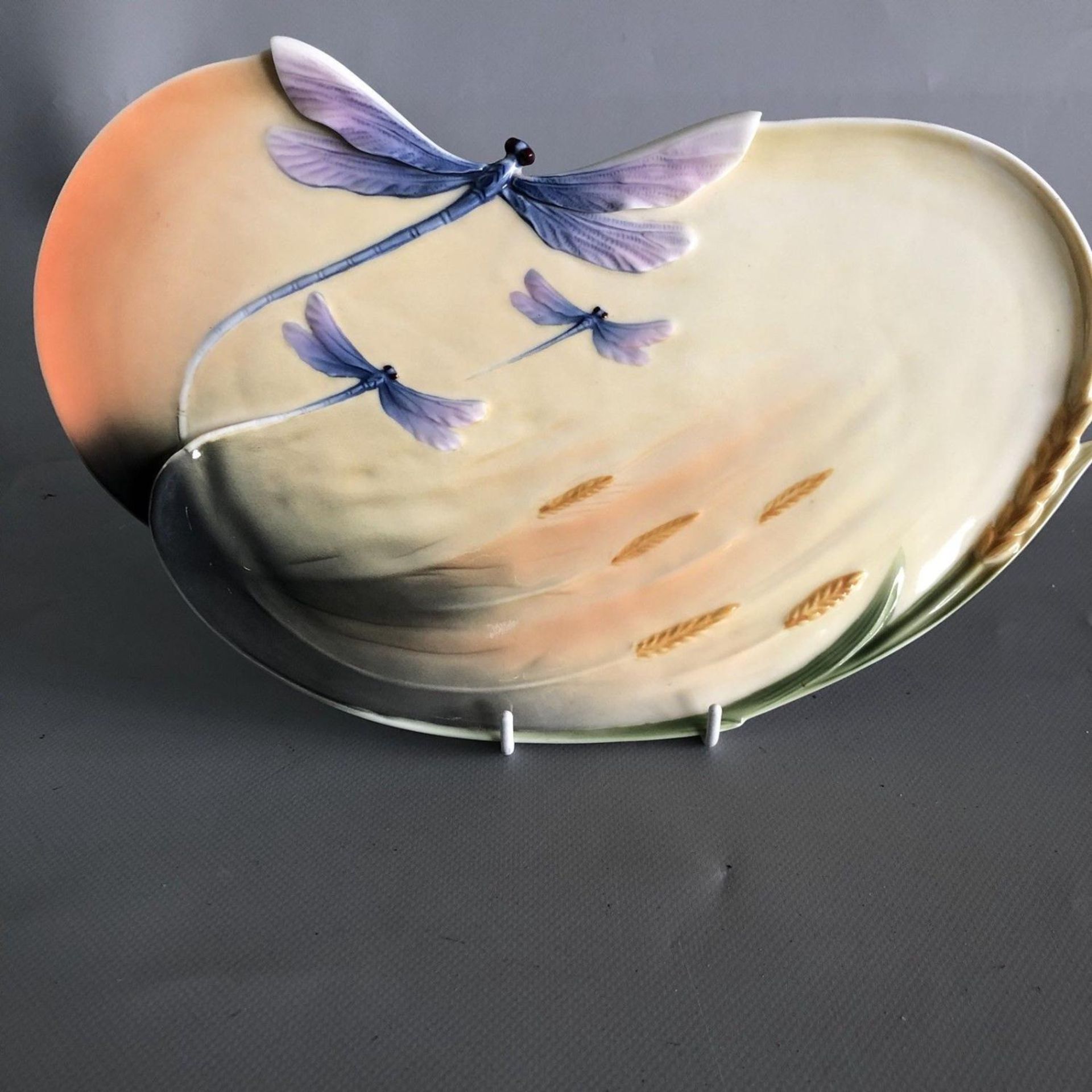 Signed Jen Woo Franz Dragonfly & Corn Wheat Decoration Porcelain Sandwich Plate