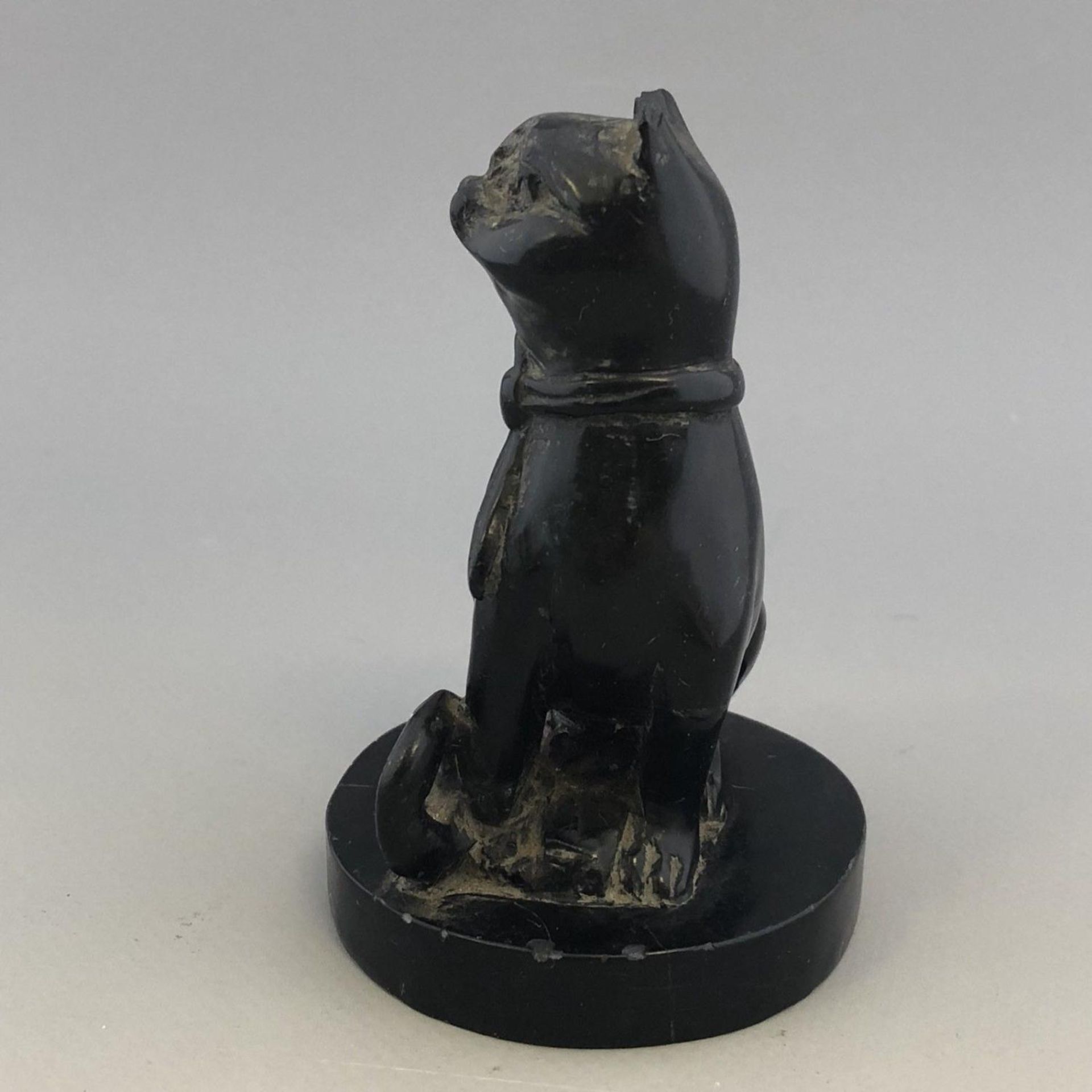 Interesting Antique carved hardstone stone figure of a lucky black cat - Japan? - Image 2 of 7