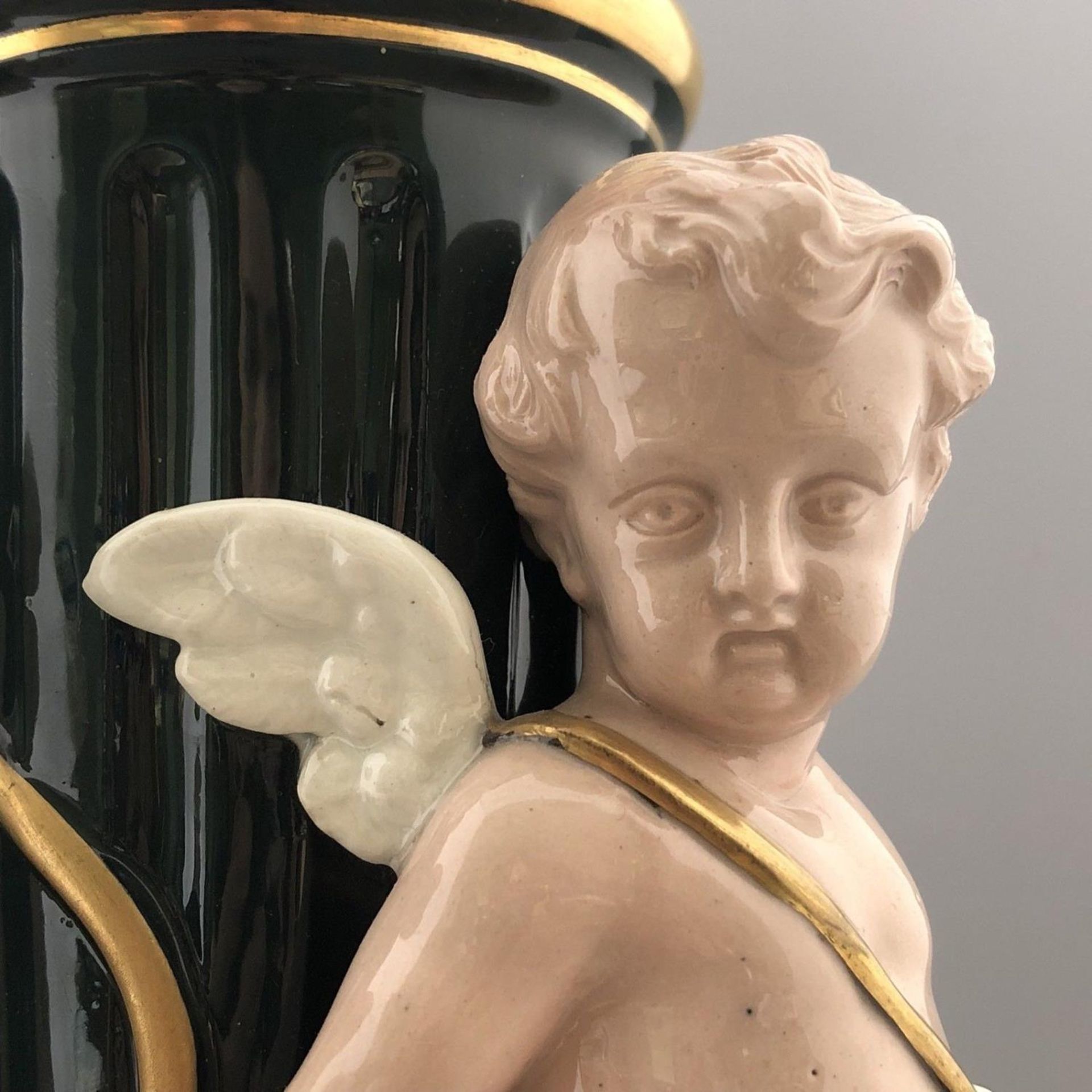 Antique Victorian Ceramic Pair of Green and Gilt Mantle Spill Vases with Cherubs - Image 6 of 8