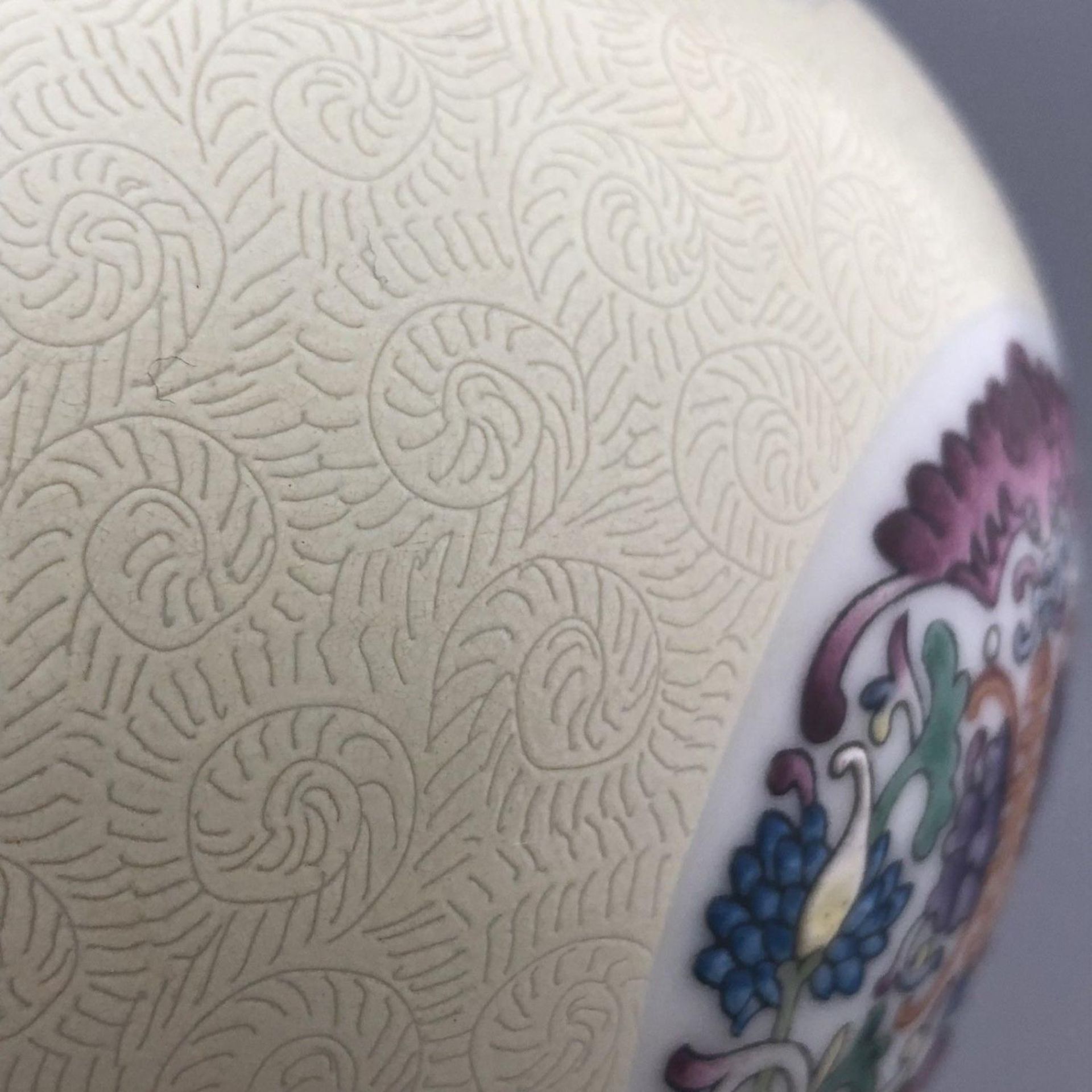Antique Chinese Porcelain Vase Famille Rose Medallions on Yellow - Qianlong Mark - Image 11 of 11
